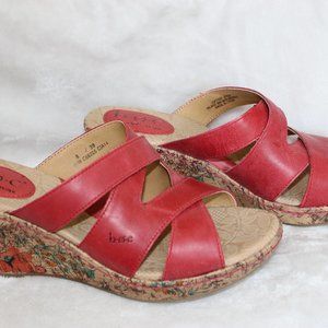 ~ b.o.c. Leather Slip-on Sandals Coral Wedge Size 8 ~